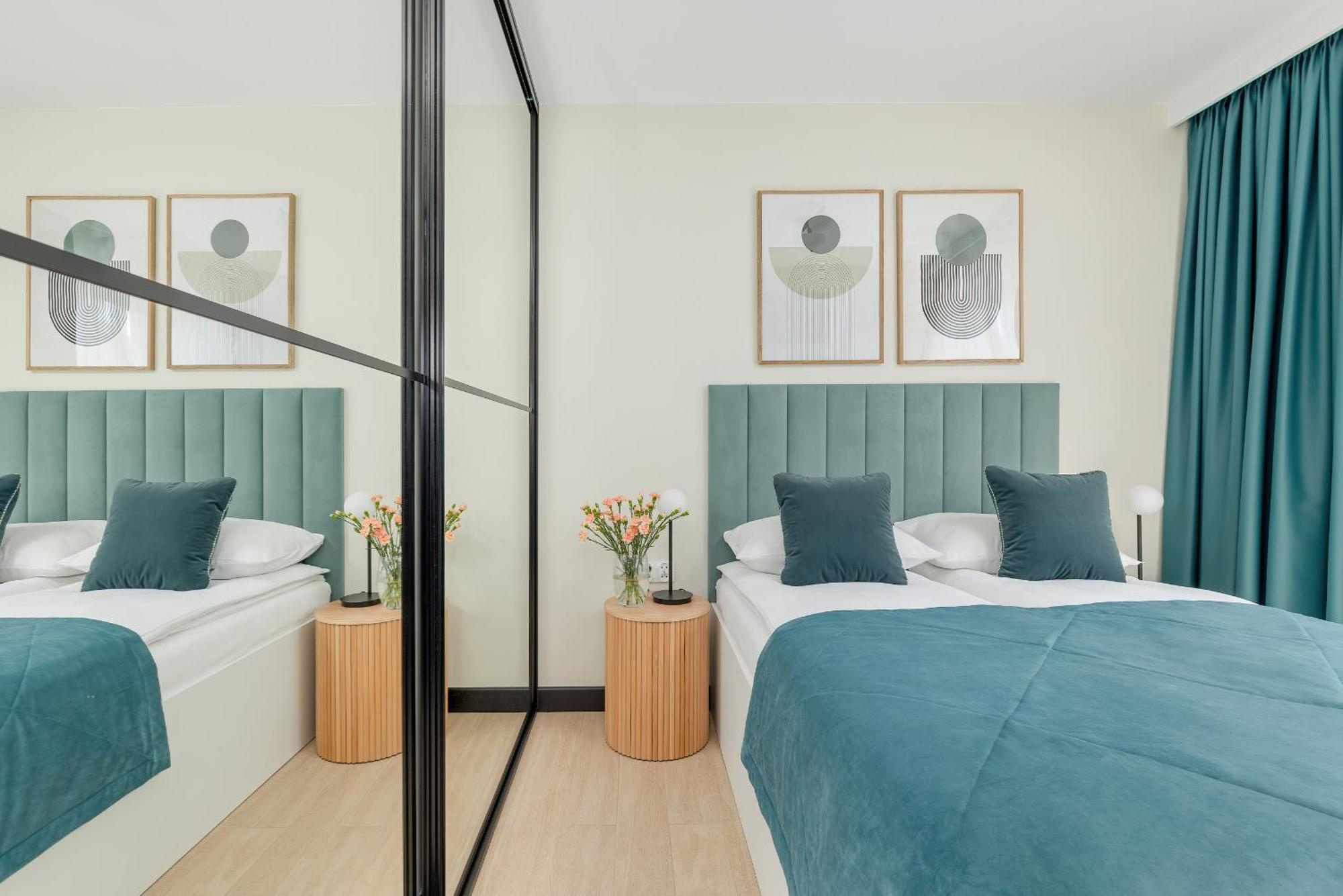 Apartment Gustowny Z Parkingiem I Balkonem W Kolobrzegu By Renters Kolobrzeg
