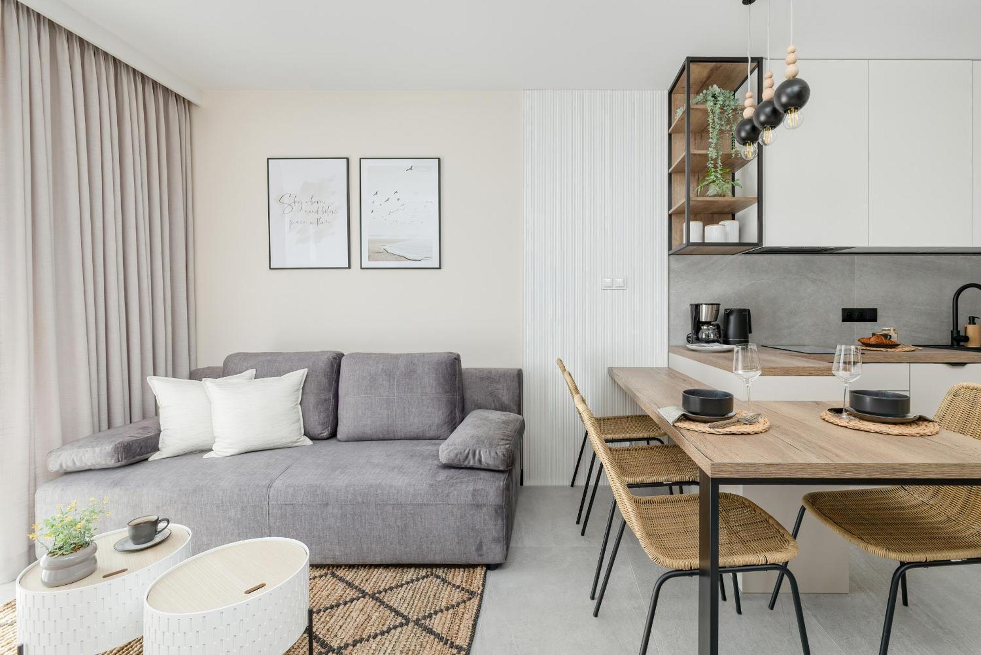 Apartment Gustowny Z Parkingiem I Balkonem W Kolobrzegu By Renters *